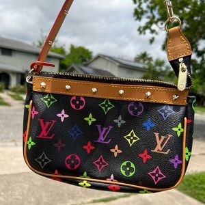 Lv black purse for women